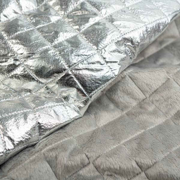 Steppstoff Karo Premium wattiert silber