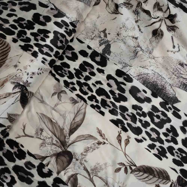 Italienische Seide Stretch Leo Streifen creme