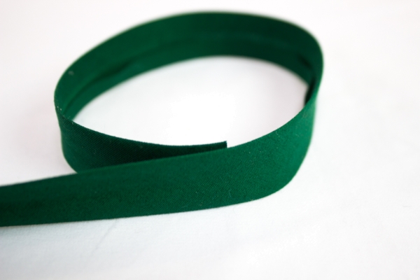 Elastisches Schrägband vorgefalzt dunkelgrün