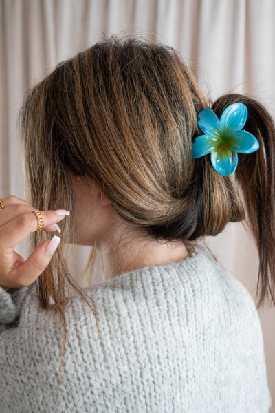 Haarklammer Hawaiiblume türkis