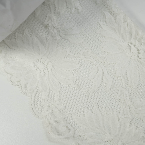 Elastische Spitzenborte 15cm Blume ivory