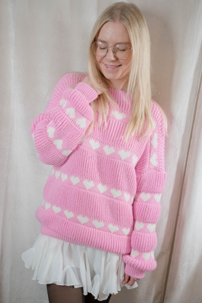 Heavy Strick Pullover Full of Hearts rosa
