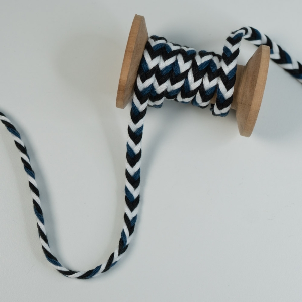 Soft Kordel geflochten 8mm schwarz