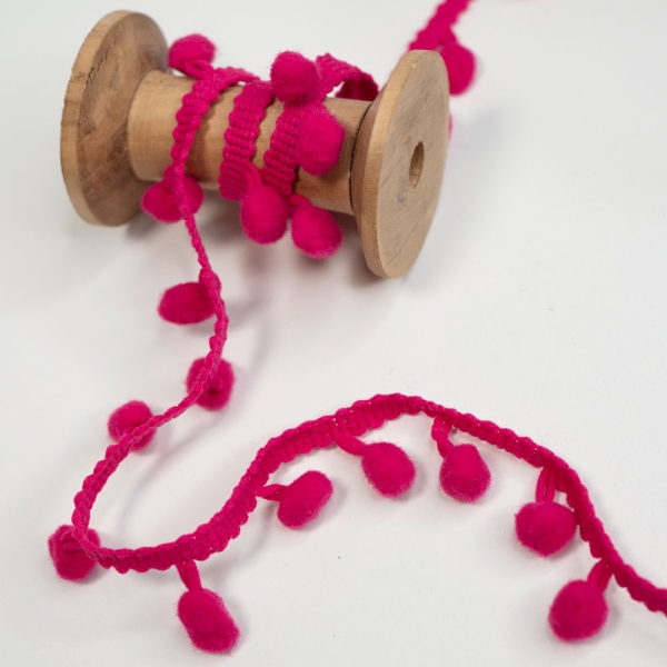 Bommelborte 10mm pink