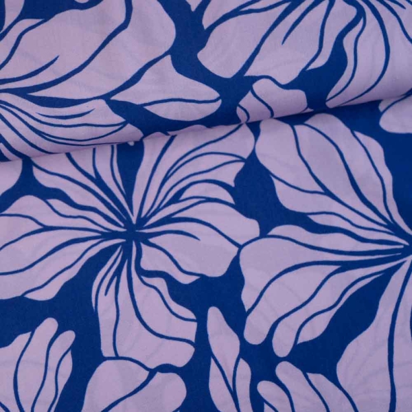 Viskosewebware tropische Blumen flieder