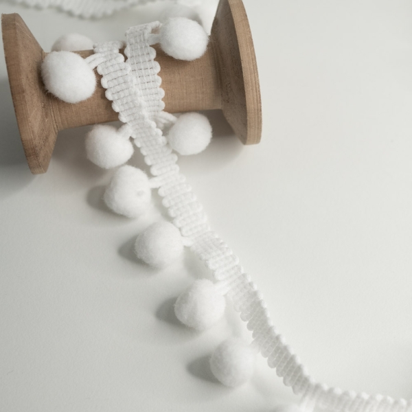 Bommelborte 15mm ecru