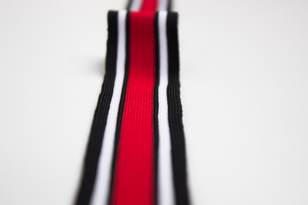 Galonband schwarz-weiß-rot