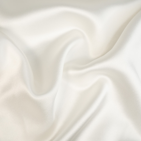 Festtags Seidensatin dick ivory