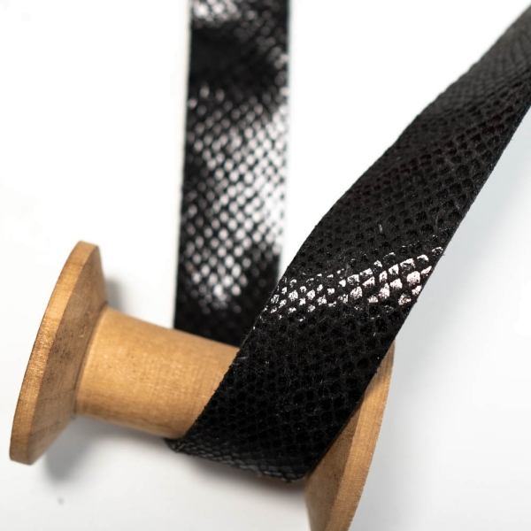 Velourlederband Snake 25mm schwarz