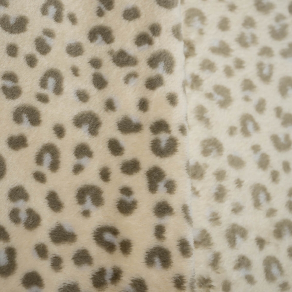 Wellnessfleece Leo Look hellbeige