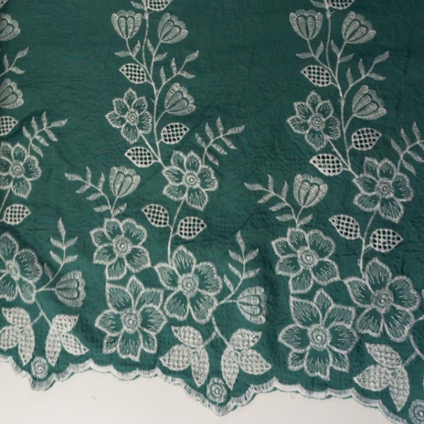 Viskosewebware Bordüre Stickerei Blumenranke smaragd