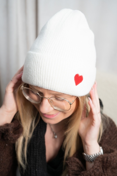Strickmütze Herz wollweiß