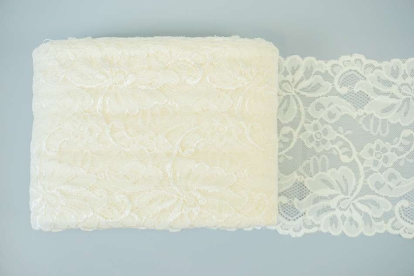 Elastische Spitzenborte Blumen creme 14cm BREIT