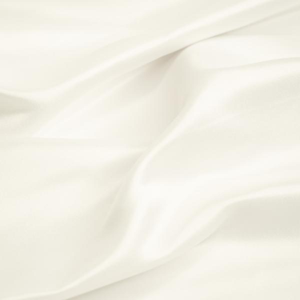 Italienischer Festtagssatin ivory