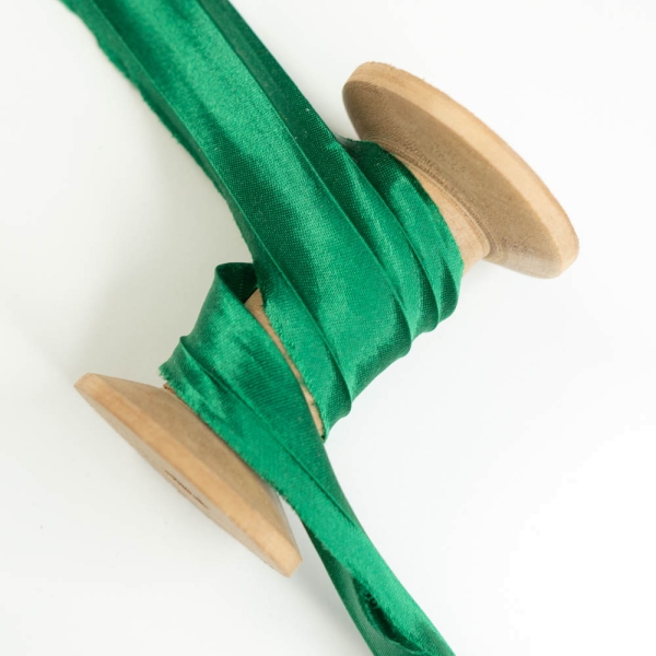 Satin Schrägband 20mm grün