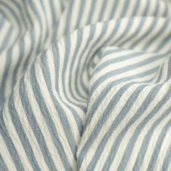 Viskosewebware Crinkle Streifen jeansblau